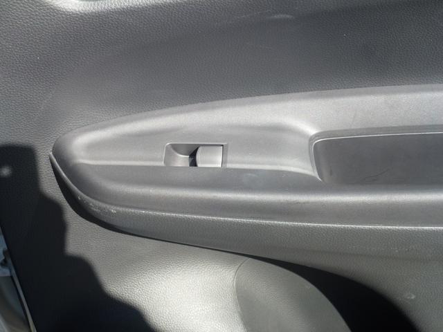 フィット ｅ：ＨＥＶＲＳ　純正ドラレコ前後　純正ナビ　ＥＴＣ２．０　バックカメラ　ＬＥＤヘッドライト　サイドカーテンエアバック　フルオートエアコン　電子パーキングブレーキ　禁煙車（43枚目）