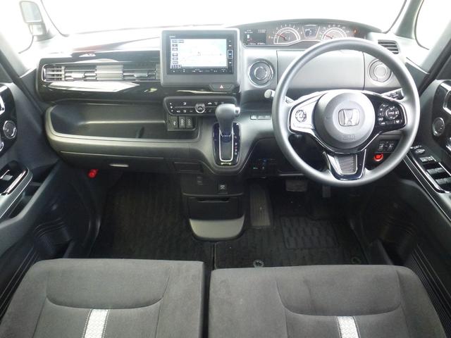 Ｎ－ＢＯＸカスタム Ｌ　純正ナビ　シートヒーター　オートリトラミラー　パーキングセンサー　バックカメラ　ＬＥＤヘッドライト　シートバックテーブル　サイドカーテンエアバック　両側パワースライドドア（7枚目）