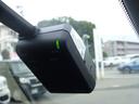 ｅ：ＨＥＶホーム　ギャザズ９インチナビゲーション、ＣＤ／ＤＶＤ、フルセグＴＶ、Ｍラック、ＢＴＭ、ＵＳＢ、ＥＴＣ、ＬＥＢヘッドライト、サイドエアバッグ、サイドカーテンエアバッグ、革巻ハンドル、コンビシート、禁煙車（29枚目）