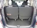 リアシートもゆとりのある足元です。