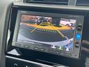 バック駐車が苦手な方や、初めてのお車で不安な方も安心。後方の映像をナビ画面に表示するため、周囲を確認しながらスムーズに駐車できます。