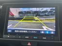 駐車が苦手な方にも安心の、バックカメラ装備です!