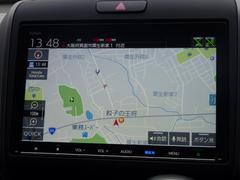 �ۥ�������Υ��꡼�ʥ���ܼ֤Ǥ����Ͽޥǡ����ξ����̤両�����ԡ��ɤ�®����̥��Ū�Ǥ������ƹԤ����䡢�Τ�ʤ�ƻ�Ǥ�¿�����Ŭ�ʥɥ饤�֤򤪳ڤ��ߤ��������ޤ��� 3