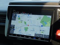 �ۥ���������㥶���Υ��꡼�ʥ���ܼ֤Ǥ����Ͽޥǡ����ξ����̤両�����ԡ��ɤ�®����̥��Ū�Ǥ������ƹԤ����䡢�Τ�ʤ�ƻ�Ǥ�¿�����Ŭ�ʥɥ饤�֤򤪳ڤ��ߤ��������ޤ��� 2