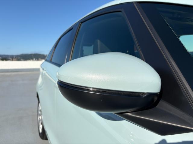 フィット ｅ：ＨＥＶホーム　純正ホンダコネクトナビ　Ｂｌｕｅｔｏｏｔｈ　ラジオ　フルセグ　バックカメラ　フルオートエアコン　ＡＣＣ　フロアマット　ＥＴＣ（41枚目）