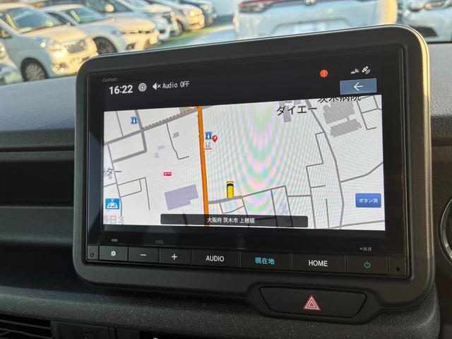 Ｎ－ＢＯＸカスタム コーディネートスタイル　純正ナビ　ＡＭ　ＦＭ　Ｂｌｕｅｔｏｏｔｈ　ＴＶ　バックカメラ　フルオートエアコン　両側電動パワースライドドア　後席サンシェード　シートヒーター（3枚目）