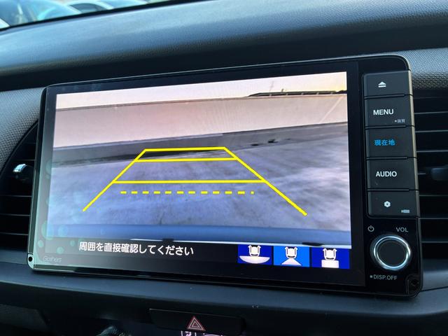 フィット ｅ：ＨＥＶネス　純正ナビ　ＣＤ　ＤＶＤ　ＡＭ　ＦＭ　ＴＶ　ミュージックラック　Ｂｌｕｅｔｏｏｔｈ　ドラレコ　バックカメラ（13枚目）