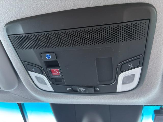 フィット ｅ：ＨＥＶネス　純正ナビ　ＣＤ　ＤＶＤ　ＡＭ　ＦＭ　ＴＶ　ミュージックラック　Ｂｌｕｅｔｏｏｔｈ　ドラレコ　バックカメラ（28枚目）