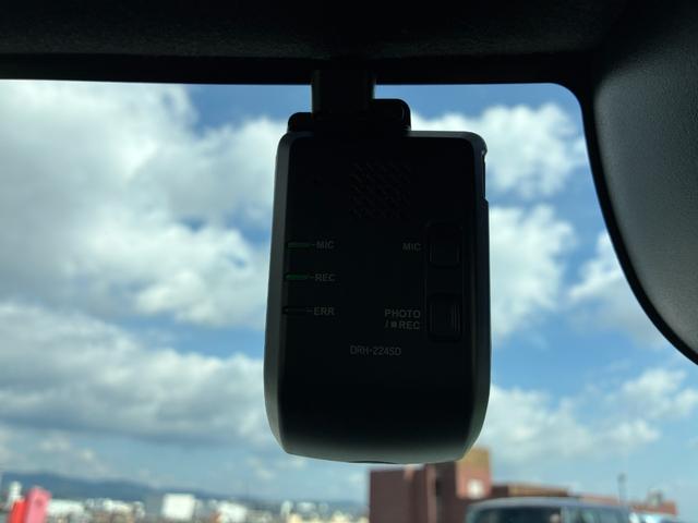 Ｎ－ＢＯＸカスタム ターボ　純正ナビ　純正ドラレコ　ＥＴＣ　ＡＭ　ＦＭ　ＴＶ　Ｂｌｕｅｔｏｏｔｈ　両側電動パワースライドドア　後席サンシェード　シートバックテーブル　シートヒーター（16枚目）