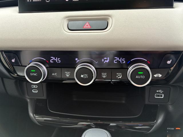 ヴェゼル e:HEVZ・PLaYパッケージ 純正コネクトナビ TV フルセグ Bluetooth バックカメラ フルオートエアコン シートヒーター ETC2.0 パワーテールゲート ドラレコ(15枚目)