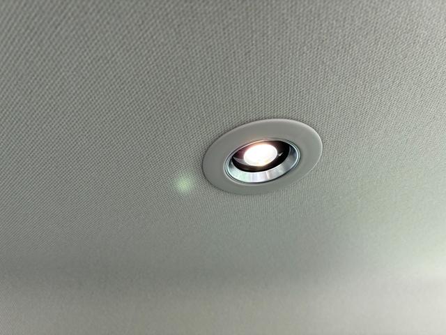 ヴェゼル e:HEVZ・PLaYパッケージ 純正コネクトナビ TV フルセグ Bluetooth バックカメラ フルオートエアコン シートヒーター ETC2.0 パワーテールゲート ドラレコ(33枚目)