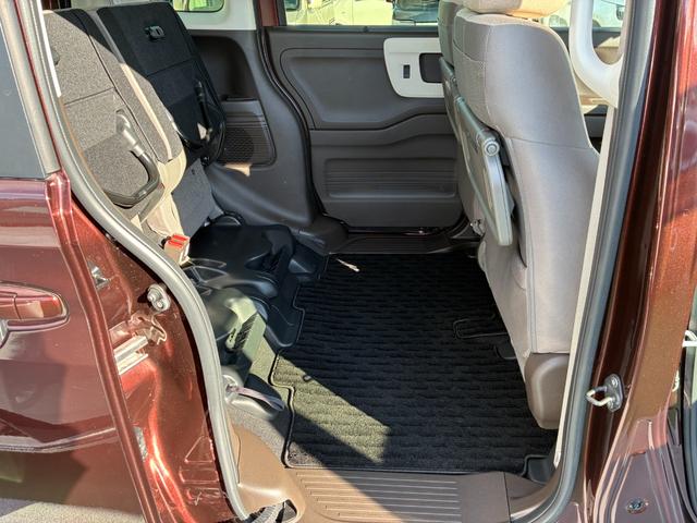 Ｎ－ＢＯＸ Ｌ　純正ナビ　ＣＤ　ＤＶＤ　ＡＭ　ＦＭ　フルセグ　ミュージックラック　Ｂｌｕｅｔｏｏｔｈ　バックカメラ　シートヒーター　シートバックテーブル　左側電動パワースライドドア（17枚目）