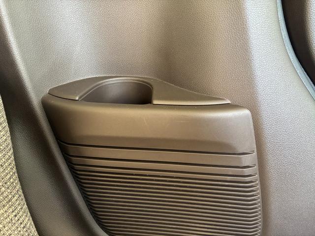 Ｎ－ＢＯＸ Ｌ　純正ナビ　ＣＤ　ＤＶＤ　ＡＭ　ＦＭ　フルセグ　ミュージックラック　Ｂｌｕｅｔｏｏｔｈ　バックカメラ　シートヒーター　シートバックテーブル　左側電動パワースライドドア（35枚目）