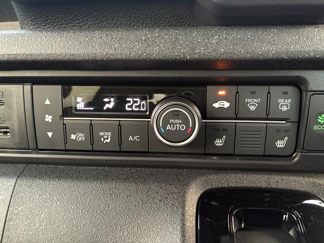 N-BOXカスタム ターボ 純正ナビ TV フルセグ Bluetooth AM FM バックカメラ シートヒーター フルオートエアコン 電子パーキング ETC 両側電動パワースライドドア 前後ドラレコ(14枚目)