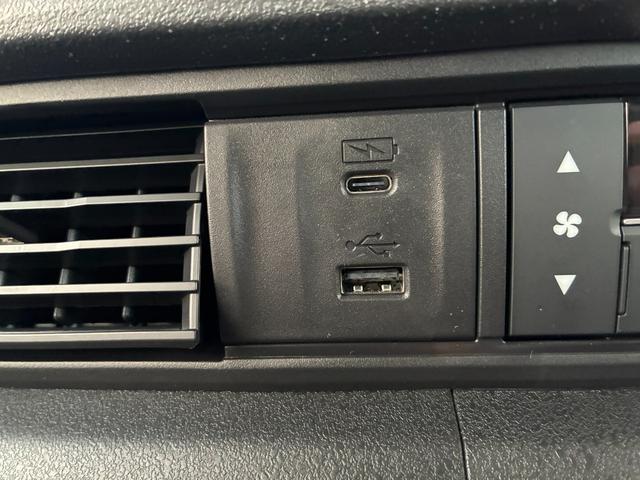 N-BOXカスタム ターボ 純正ナビ TV フルセグ Bluetooth AM FM バックカメラ シートヒーター フルオートエアコン 電子パーキング ETC 両側電動パワースライドドア 前後ドラレコ(20枚目)