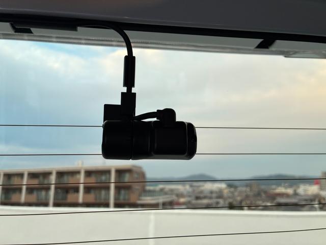 N-BOXカスタム ターボ 純正ナビ TV フルセグ Bluetooth AM FM バックカメラ シートヒーター フルオートエアコン 電子パーキング ETC 両側電動パワースライドドア 前後ドラレコ(37枚目)