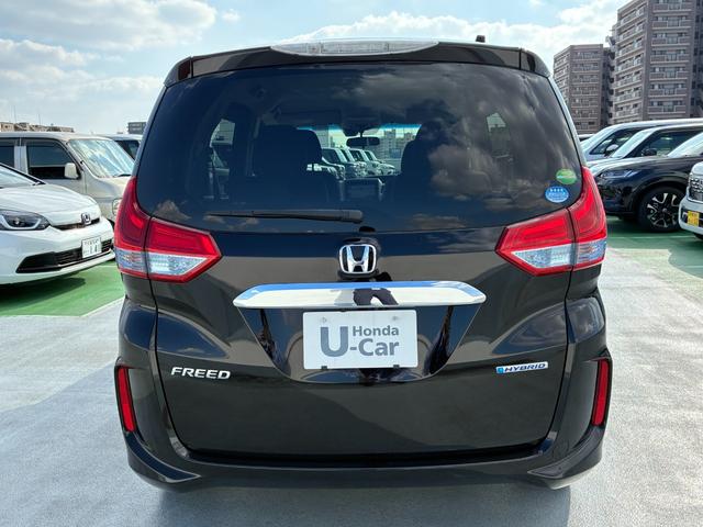 フリードハイブリッド ハイブリッド・Gホンダセンシング 純正9インチナビ CD DVD AM FM フルセグ Bluetooth バックカメラ ETC 両側電動パワースライドドア フルオートエアコン フロアマット ドアバイザー(9枚目)