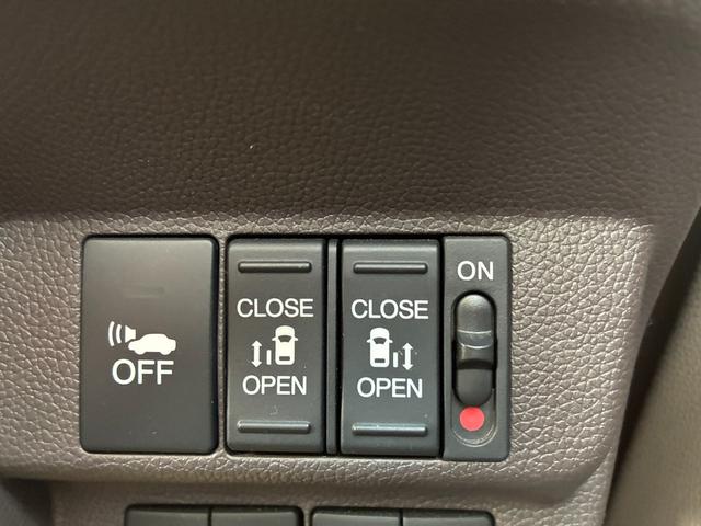 フリードハイブリッド ハイブリッド・Gホンダセンシング 純正9インチナビ CD DVD AM FM フルセグ Bluetooth バックカメラ ETC 両側電動パワースライドドア フルオートエアコン フロアマット ドアバイザー(29枚目)