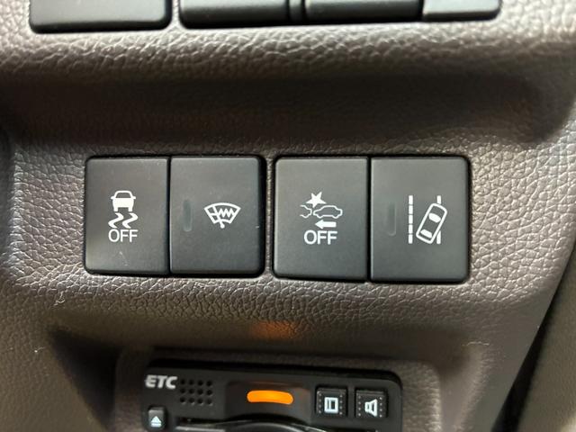 フリードハイブリッド ハイブリッド・Gホンダセンシング 純正9インチナビ CD DVD AM FM フルセグ Bluetooth バックカメラ ETC 両側電動パワースライドドア フルオートエアコン フロアマット ドアバイザー(30枚目)