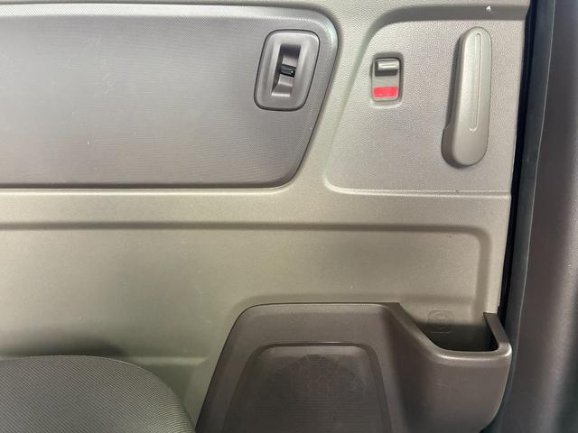 フリードハイブリッド ハイブリッド・Gホンダセンシング 純正9インチナビ CD DVD AM FM フルセグ Bluetooth バックカメラ ETC 両側電動パワースライドドア フルオートエアコン フロアマット ドアバイザー(36枚目)