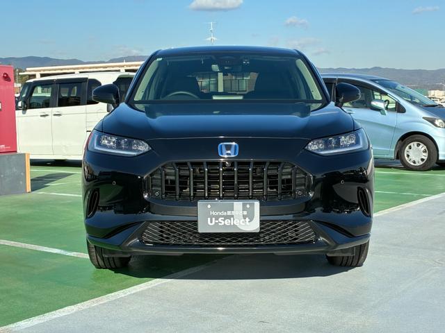 ＺＲ－Ｖ ｅ：ＨＥＶＺ　純正コネクトナビ　ＡＭ　ＦＭ　フルセグ　Ｂｌｕｅｔｏｏｔｈ　バックカメラ　マルチビューカメラ　フルオートエアコン　純正ドラレコ　ＥＴＣ　シートヒーター　パワーテールゲート　ステアリングヒーター（5枚目）