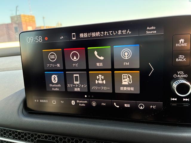 ＺＲ－Ｖ ｅ：ＨＥＶＺ　純正コネクトナビ　ＡＭ　ＦＭ　フルセグ　Ｂｌｕｅｔｏｏｔｈ　バックカメラ　マルチビューカメラ　フルオートエアコン　純正ドラレコ　ＥＴＣ　シートヒーター　パワーテールゲート　ステアリングヒーター（12枚目）