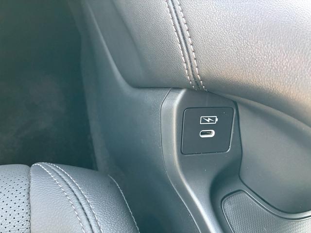 ＺＲ－Ｖ ｅ：ＨＥＶＺ　純正コネクトナビ　ＡＭ　ＦＭ　フルセグ　Ｂｌｕｅｔｏｏｔｈ　バックカメラ　マルチビューカメラ　フルオートエアコン　純正ドラレコ　ＥＴＣ　シートヒーター　パワーテールゲート　ステアリングヒーター（32枚目）