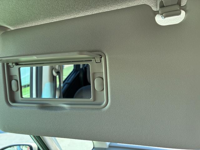 フリード Ｇ　純正７インチナビ　ＣＤ　ＤＶＤ　ＡＭ　ＦＭ　フルセグ　ミュージックラック　Ｂｌｕｅｔｏｏｔｈ　バックカメラ　フルオートエアコン　シートヒーター　両側電動パワースライドドア　後席サンシェード　ドラレコ（33枚目）