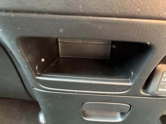 Ｎ－ＢＯＸ ＧＳＳパッケージ　純正ナビ　ＣＤ　ＤＶＤ　ＡＭ　ＦＭ　バックカメラ　フルオートエアコン　両側電動パワースライドドア　ＥＴＣ（20枚目）