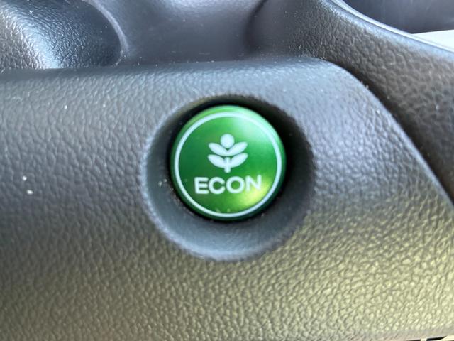 Ｎ－ＢＯＸ ＧＳＳパッケージ　純正ナビ　ＣＤ　ＤＶＤ　ＡＭ　ＦＭ　バックカメラ　フルオートエアコン　両側電動パワースライドドア　ＥＴＣ（29枚目）