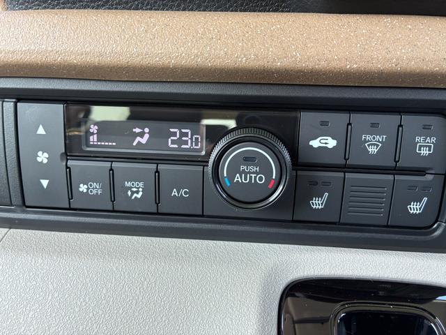 N-BOX ベースグレード 元試乗車 純正ナビ AM FM フルセグ Bluetooth フルオートエアコン シートヒーター ETC バックカメラ ドラレコ前後 両側電動パワースライドドア(14枚目)