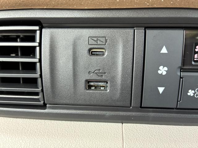 N-BOX ベースグレード 元試乗車 純正ナビ AM FM フルセグ Bluetooth フルオートエアコン シートヒーター ETC バックカメラ ドラレコ前後 両側電動パワースライドドア(20枚目)