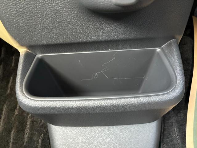 N-BOX ベースグレード 元試乗車 純正ナビ AM FM フルセグ Bluetooth フルオートエアコン シートヒーター ETC バックカメラ ドラレコ前後 両側電動パワースライドドア(24枚目)