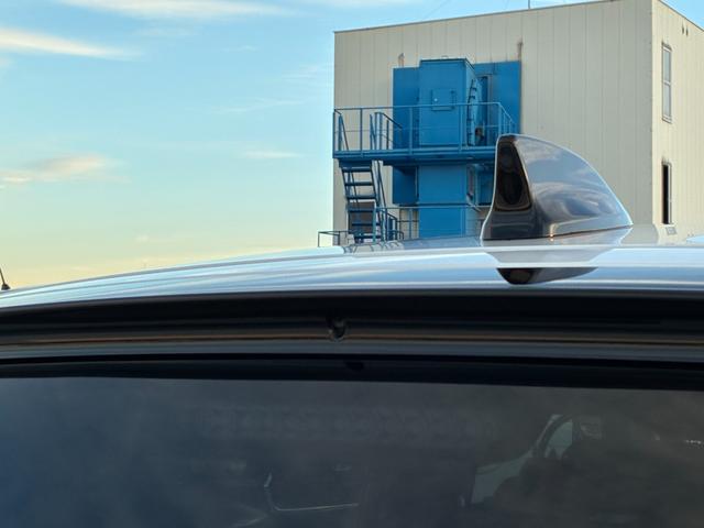 フィット ベーシック　純正ナビ　ＣＤ　ＤＶＤ　ＡＭ　ＦＭ　ＴＶフルセグ　ミュージックラック　Ｂｌｕｅｔｏｏｔｈ　バックカメラ　ブレーキホールド　フルオートエアコン　ＡＣＣ　ＥＴＣ（38枚目）