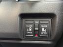 ターボ　純正ナビ　純正ドラレコ　ＥＴＣ　ＡＭ　ＦＭ　ＴＶ　Ｂｌｕｅｔｏｏｔｈ　両側電動パワースライドドア　後席サンシェード　シートバックテーブル　シートヒーター（28枚目）