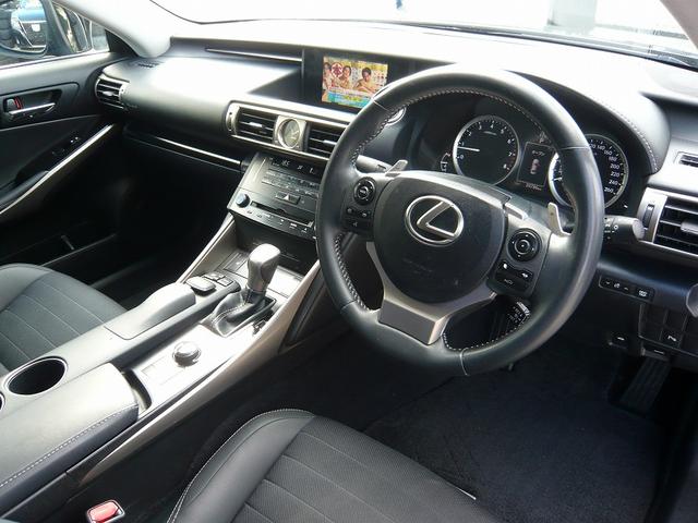 ＩＳ ＩＳ２５０　１９ＡＷ　車高調　ＧＳ後期フェイスエアロ　純正マルチ　バックカメラ（10枚目）