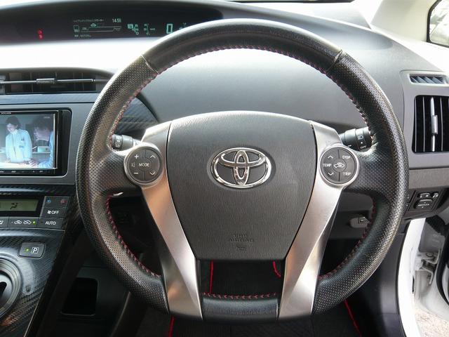 プリウス Ｓツーリングセレクション・Ｇ’ｓ　１８ＡＷ　ストラーダナビ　フルセグＴＶ　Ｂｌｕｅｔｏｏｔｈ接続　バックカメラ（11枚目）