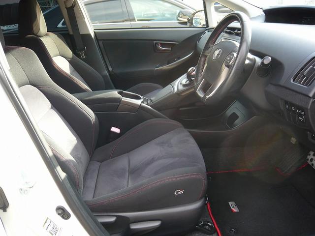 プリウス Ｓツーリングセレクション・Ｇ’ｓ　１８ＡＷ　ストラーダナビ　フルセグＴＶ　Ｂｌｕｅｔｏｏｔｈ接続　バックカメラ（15枚目）