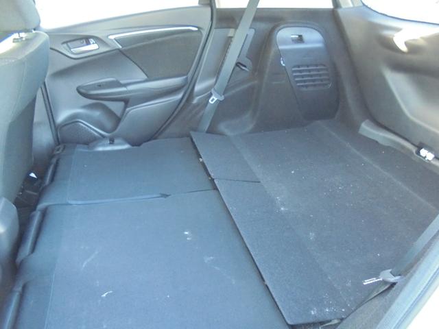 フィットハイブリッド Ｆパッケージ（17枚目）