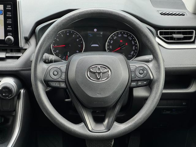 ＲＡＶ４ Ｘ　純正ディスプレイオーディオ　ナビ付　ＥＴＣ　バックカメラ　電動パーキングブレーキ　ステアリングスイッチ　クルーズコントロール　ドライブレコーダー　オートリトラミラー　ワンオーナー車（18枚目）
