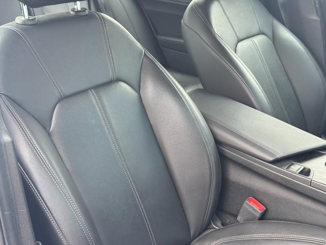 ジュリア ベースグレード　ＣＡＲ　ＰＬＡＹ接続　ＥＴＣ　バックカメラ　アイドリングストップ　ステアリングスイッチ　クルーズコントロール　プッシュスタート　Ｂｌｕｅｔｏｏｔｈ接続（12枚目）
