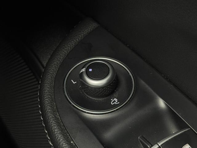 ジュリア ベースグレード　ＣＡＲ　ＰＬＡＹ接続　ＥＴＣ　バックカメラ　アイドリングストップ　ステアリングスイッチ　クルーズコントロール　プッシュスタート　Ｂｌｕｅｔｏｏｔｈ接続（26枚目）
