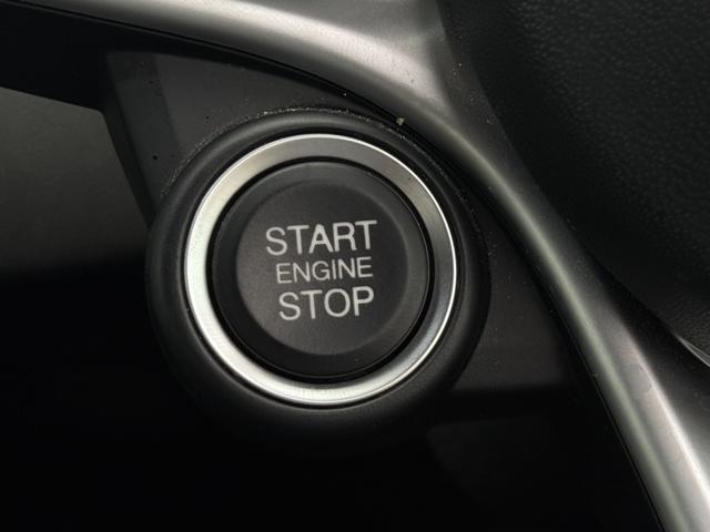 ジュリア ベースグレード　ＣＡＲ　ＰＬＡＹ接続　ＥＴＣ　バックカメラ　アイドリングストップ　ステアリングスイッチ　クルーズコントロール　プッシュスタート　Ｂｌｕｅｔｏｏｔｈ接続（30枚目）