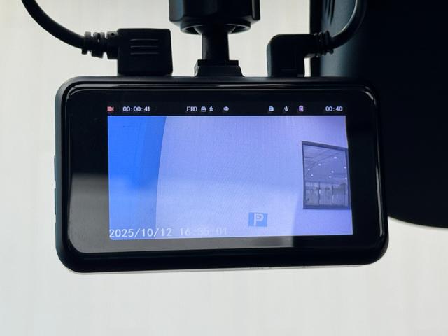 ジュリア ベースグレード　ＣＡＲ　ＰＬＡＹ接続　ＥＴＣ　バックカメラ　アイドリングストップ　ステアリングスイッチ　クルーズコントロール　プッシュスタート　Ｂｌｕｅｔｏｏｔｈ接続（38枚目）