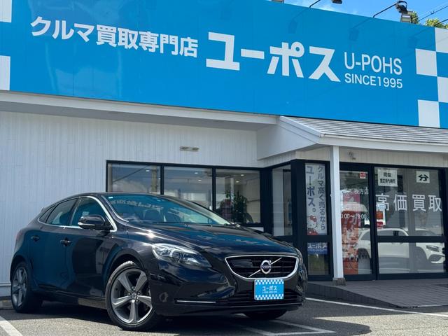 Ｖ４０ Ｔ４　ＳＥ　純正ナビ　ＥＴＣ　バックカメラ　プッシュスタート　アイドリングストップ　フルセグ視聴　シートヒーター　本革シート（2枚目）