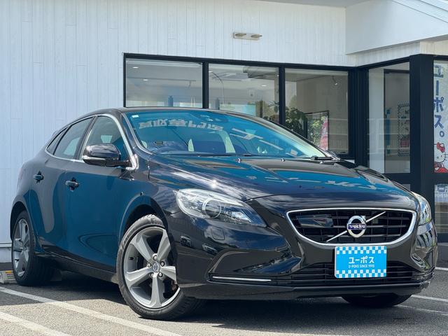 Ｖ４０ Ｔ４　ＳＥ　純正ナビ　ＥＴＣ　バックカメラ　プッシュスタート　アイドリングストップ　フルセグ視聴　シートヒーター　本革シート（5枚目）