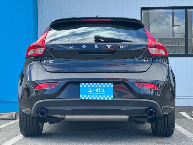 Ｖ４０ Ｔ４　ＳＥ　純正ナビ　ＥＴＣ　バックカメラ　プッシュスタート　アイドリングストップ　フルセグ視聴　シートヒーター　本革シート（8枚目）