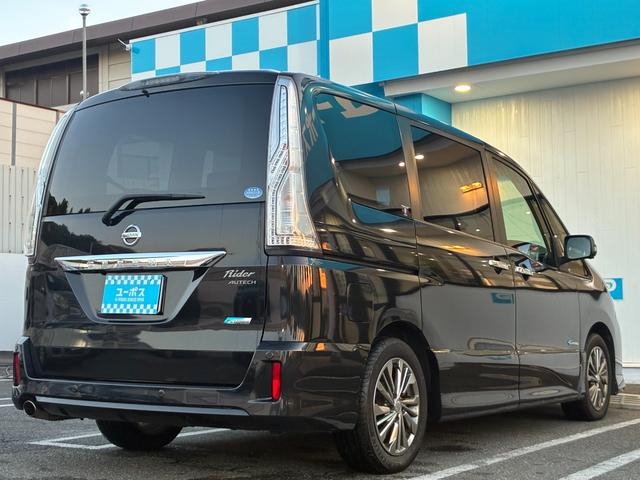 セレナ ライダーブラックラインＳ－ＨＶアドバンスドセーフティ　純正ナビ（フルセグ）両側電動スライドドア　プッシュスタート　クルーズコントロール　インテリジェントミラー　全方位カメラ　レーンキープアシスト　衝突軽減ブレーキ　インテリジェントキー　ＥＴＣ（10枚目）