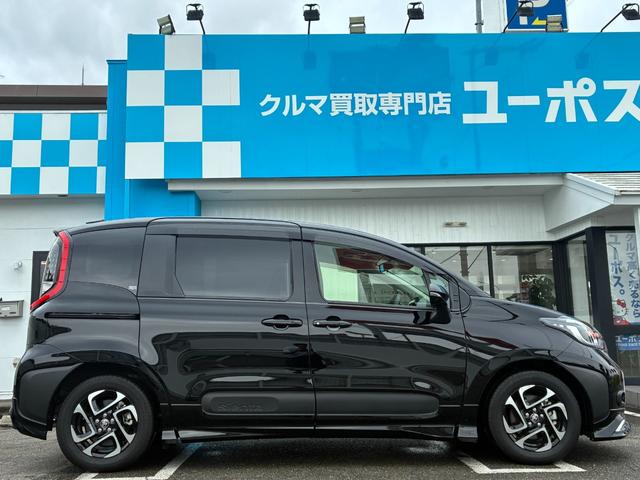 シエンタ ハイブリッドＺ　純正ナビ　ＥＴＣ２．０　全方位カメラ　モデリスタエアロ　両側電動スライドドア　プッシュスタート　ステアリングスイッチ　フルセグ視聴　ＴＶキャンセラー　クルーズコントロール　Ｂｌｕｅｔｏｏｔｈ接続（7枚目）
