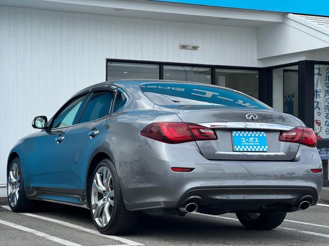 フーガ ３７０ＧＴ　タイプＳ　純正ナビ　ＥＴＣ　全方位カメラ　本革シート　プッシュスタート　シートヒーター　シートクーラー　ドライブレコーダー　ステアリングスイッチ　クルーズコントロール（9枚目）